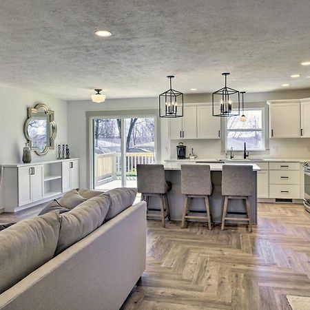 Retreat With Deck About 9 Mi To Downtown Springfield Villa Ozark ภายนอก รูปภาพ